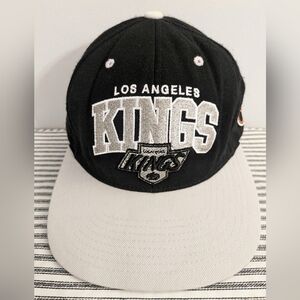Los Angeles Kings NHL Wool Snapback‎ Hat Front Back Spellout Mitchell & Ness